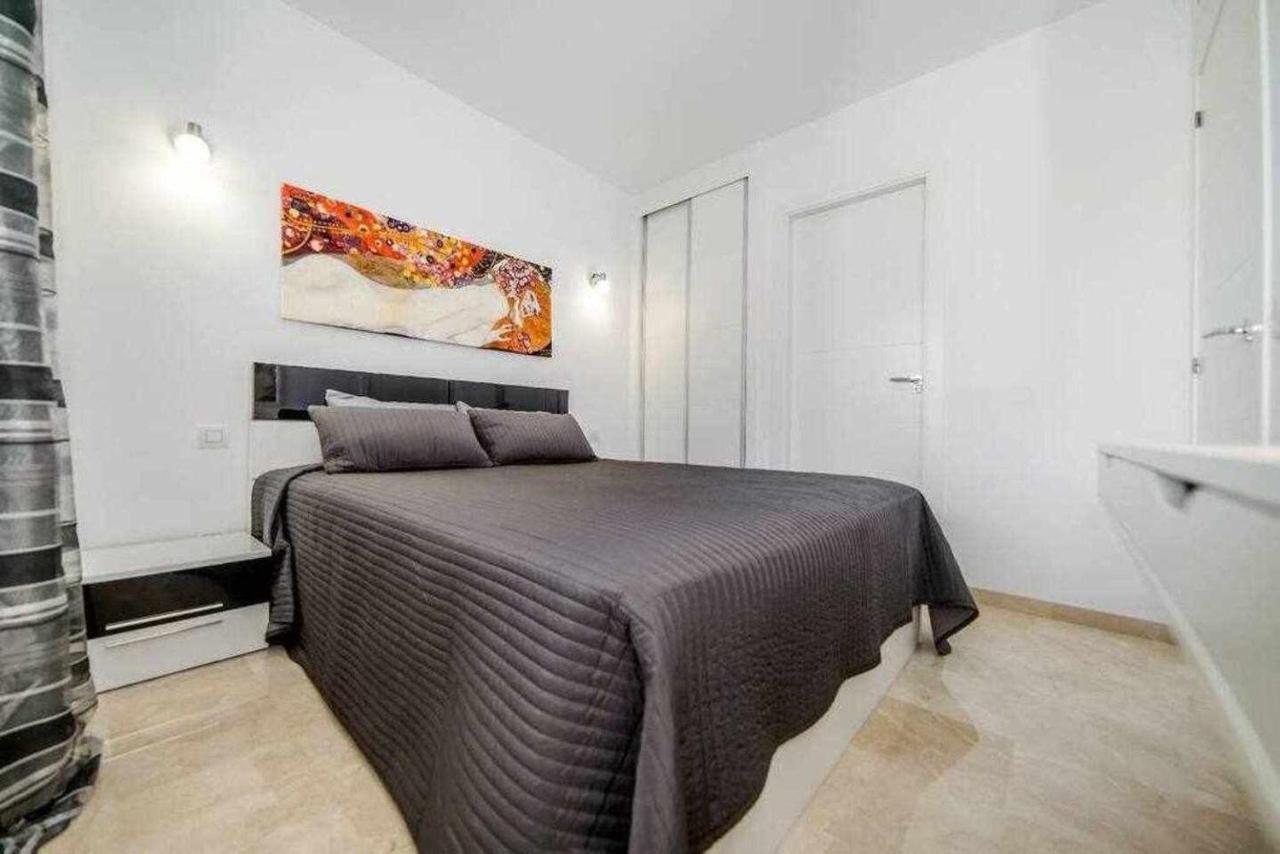 Espanhouse Elvis Apartment Torrevieja Exterior photo